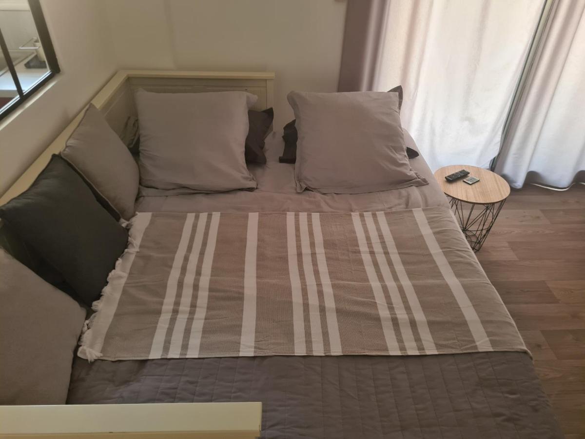 Appartement Mediterranee 150M De La Plage กาเนต์-อ็อง-รูสซียง ภายนอก รูปภาพ